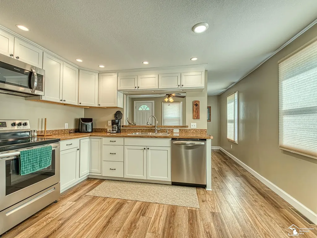 1149 W Dean Road Bedford Township MI 48182
