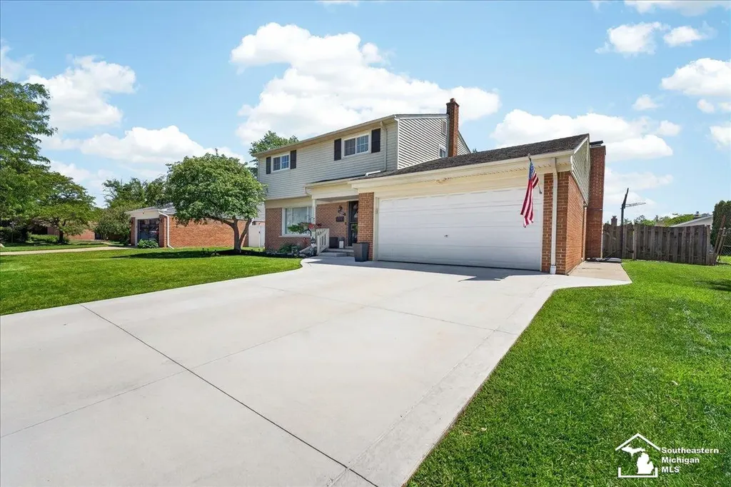 15517 Susan Street Southgate City MI 48195