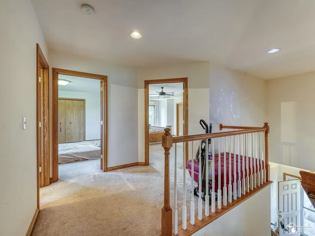 2960 E Country Lane Frenchtown Township MI 48162