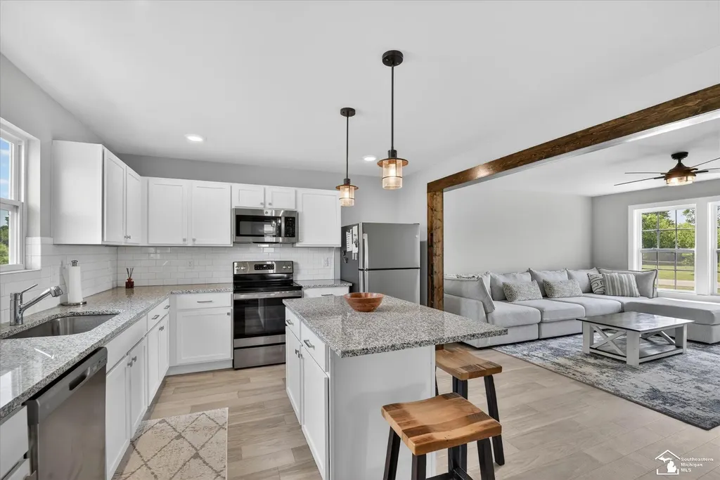 102 Forest Way Rose Township MI 48350