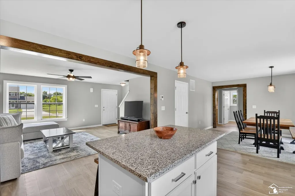 102 Forest Way Rose Township MI 48350