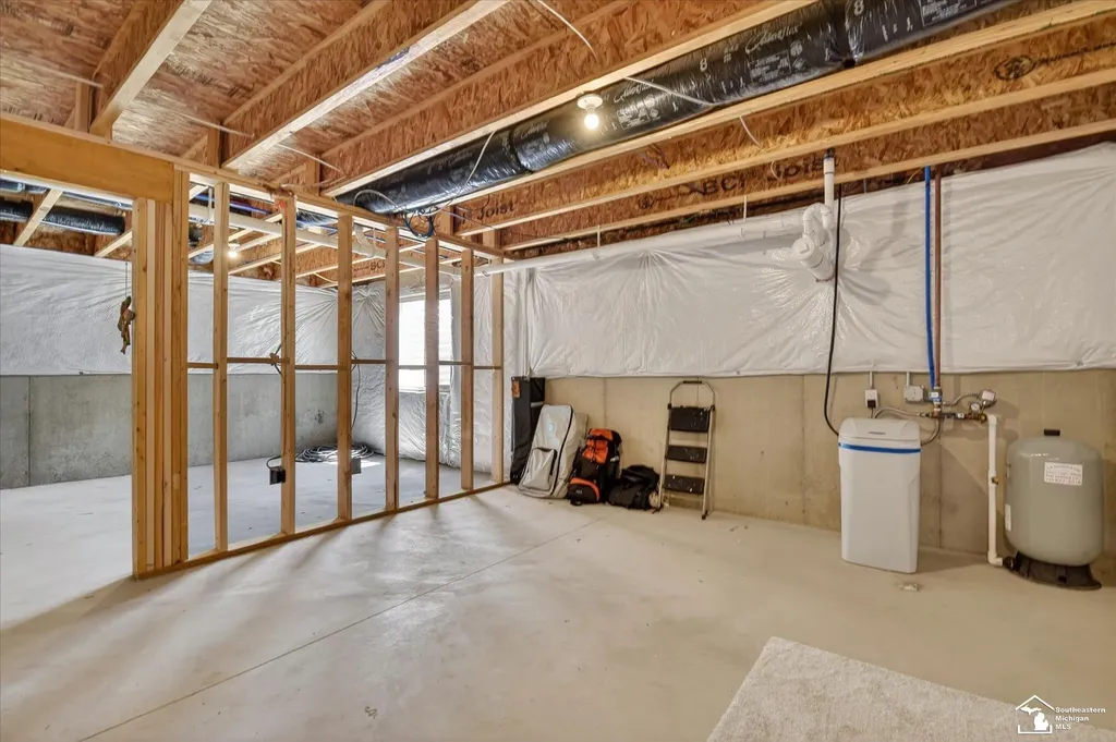 102 Forest Way Rose Township MI 48350