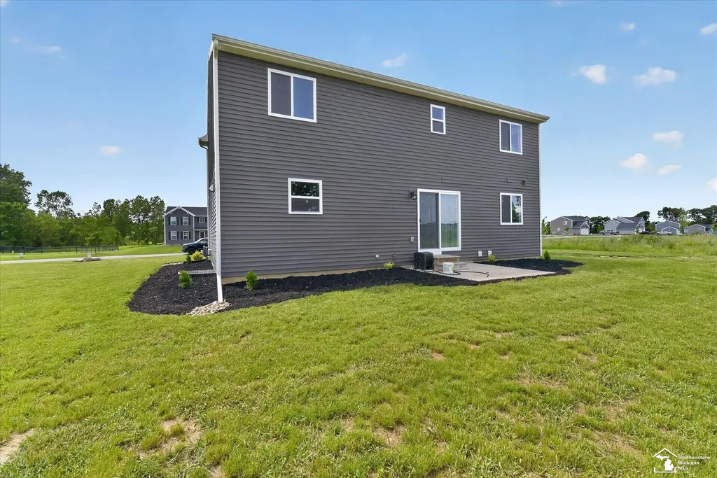 102 Forest Way Rose Township MI 48350