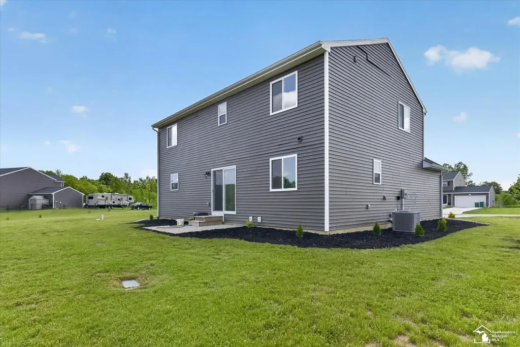 102 Forest Way Rose Township MI 48350