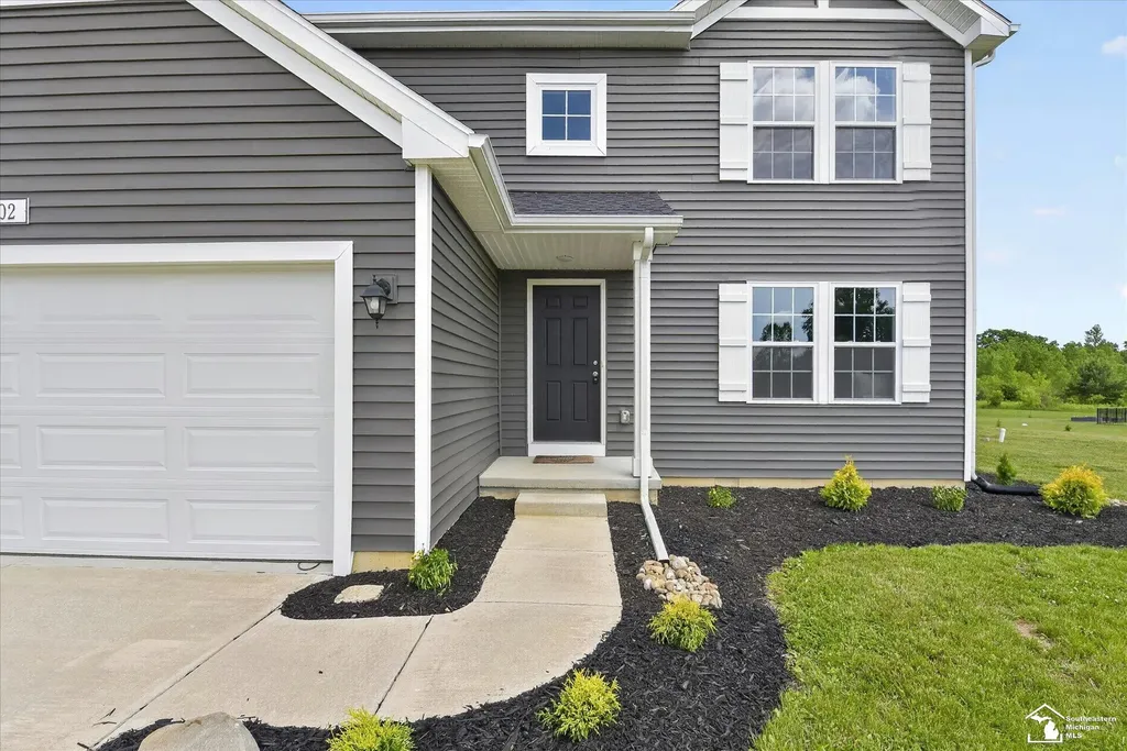 102 Forest Way Rose Township MI 48350