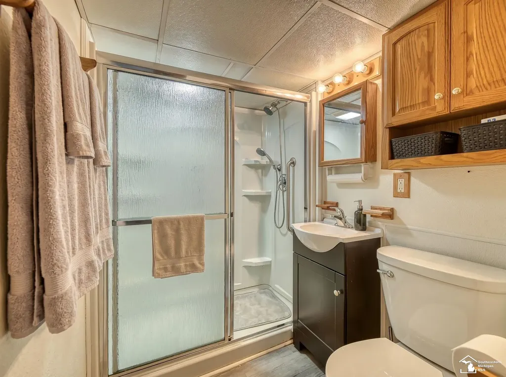 831 Wolverine Avenue Monroe City MI 48161