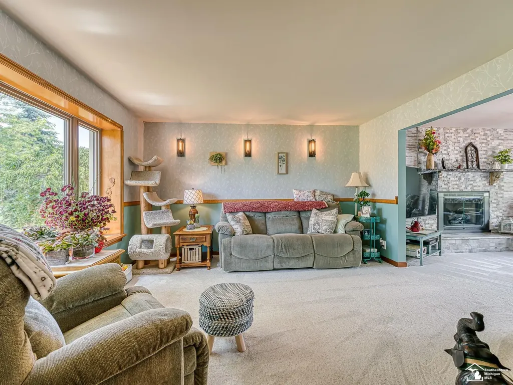 2223 Fix Road Frenchtown Township MI 48162