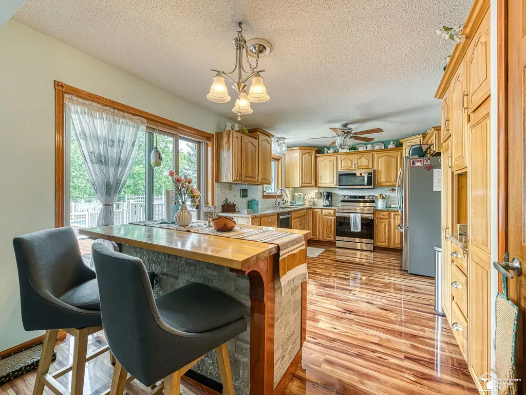 2223 Fix Road Frenchtown Township MI 48162