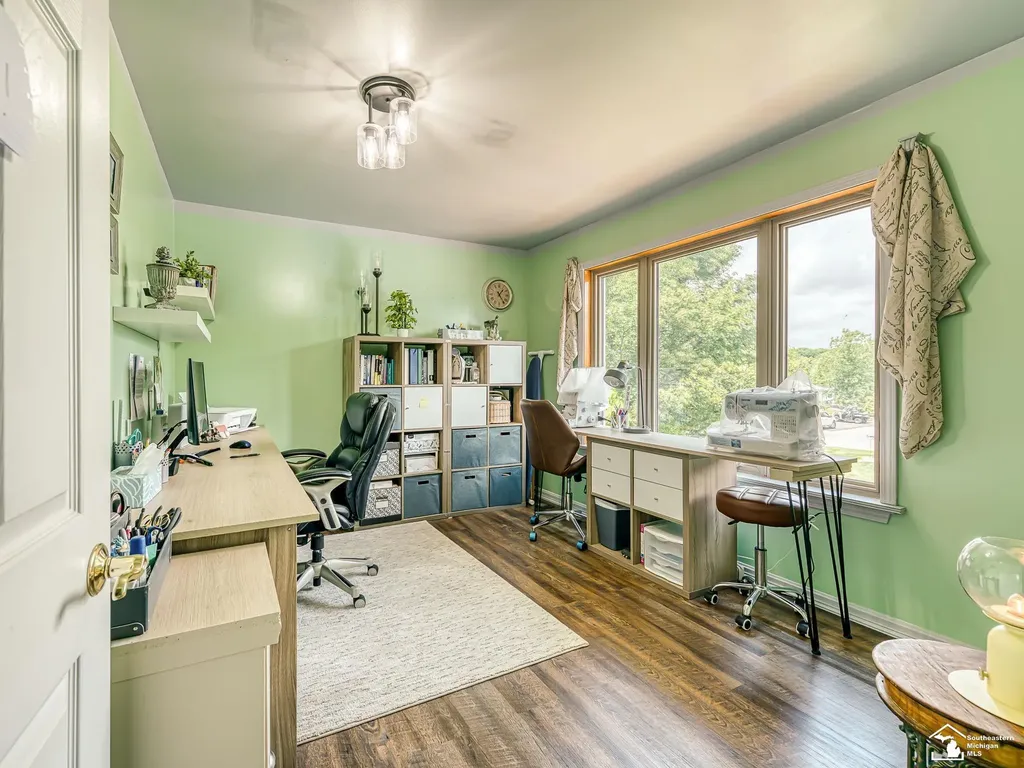 2223 Fix Road Frenchtown Township MI 48162