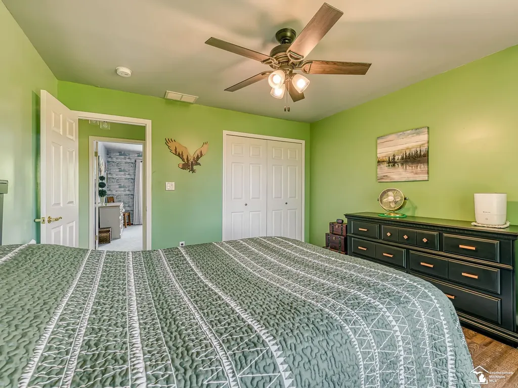 2223 Fix Road Frenchtown Township MI 48162