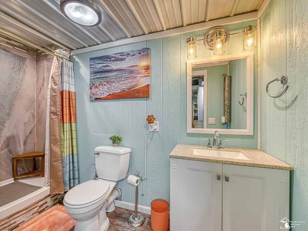 2223 Fix Road Frenchtown Township MI 48162