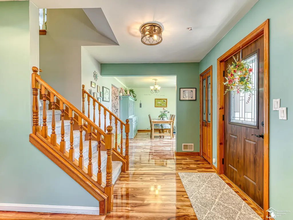 2223 Fix Road Frenchtown Township MI 48162