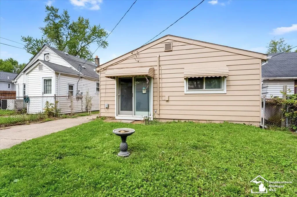 5885 Sylvia Street Taylor City MI 48180