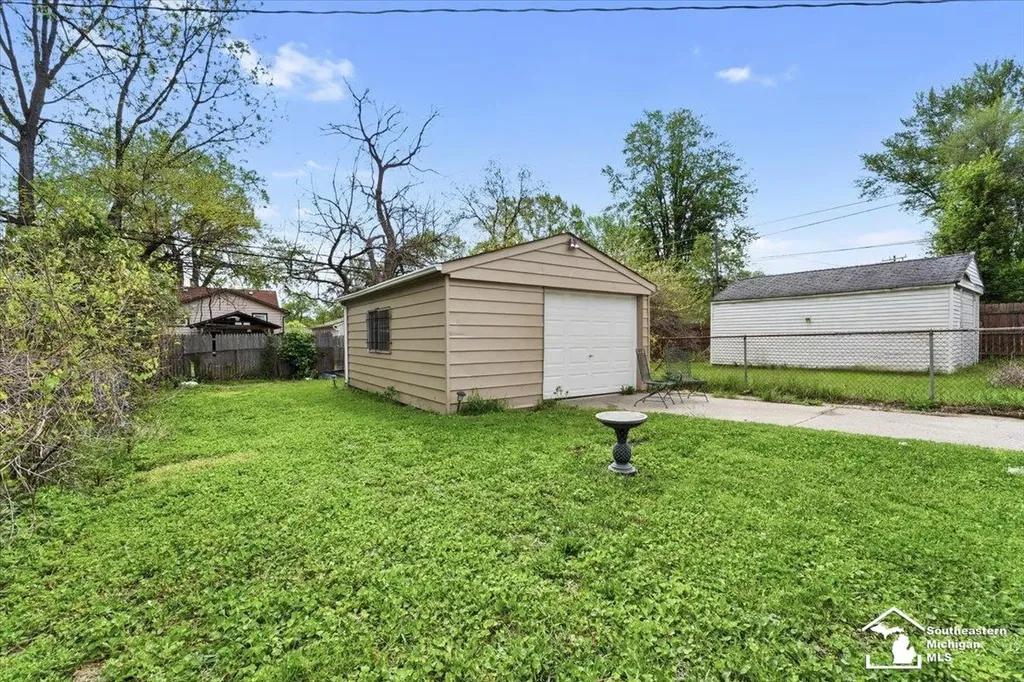 5885 Sylvia Street Taylor City MI 48180