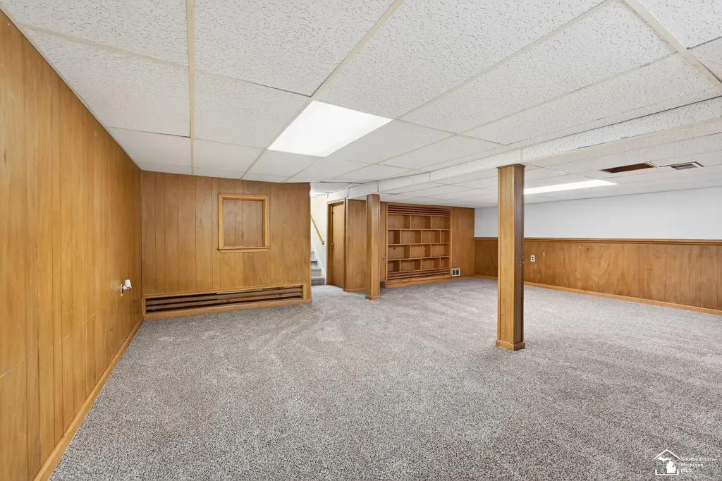 15580 Aster Avenue Allen Park City MI 48101