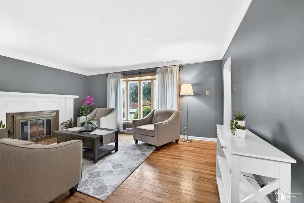 15580 Aster Avenue Allen Park City MI 48101