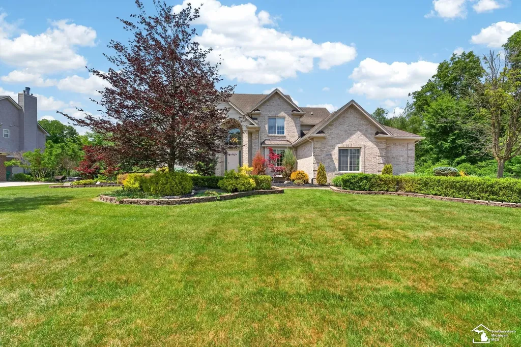 23376 Kirby Drive Brownstown Charter Township MI 48134