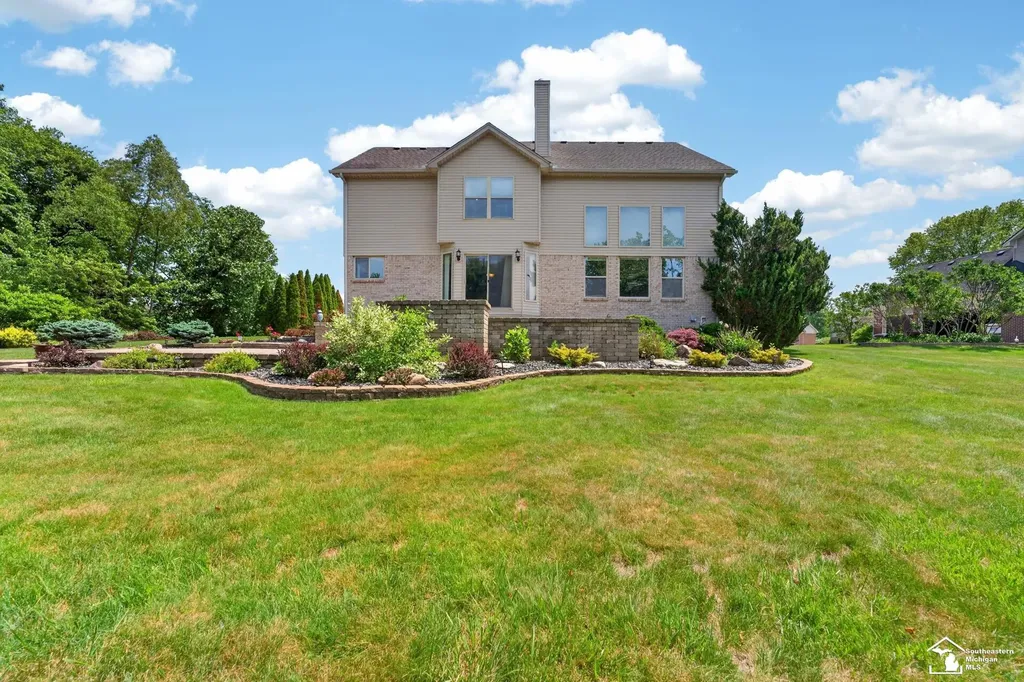 23376 Kirby Drive Brownstown Charter Township MI 48134