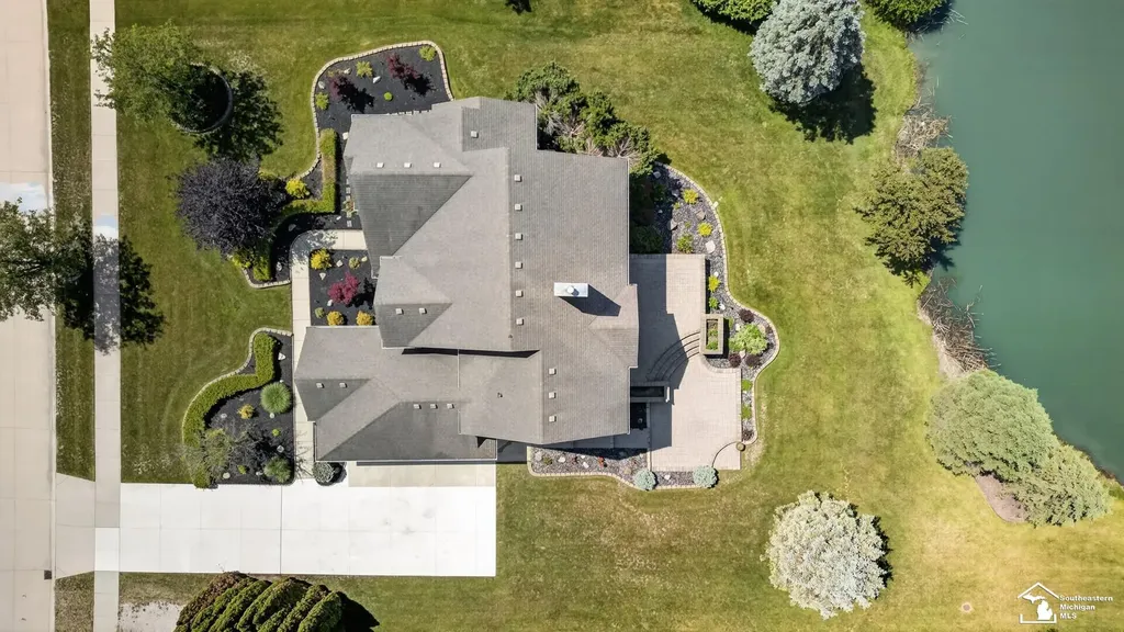 23376 Kirby Drive Brownstown Charter Township MI 48134