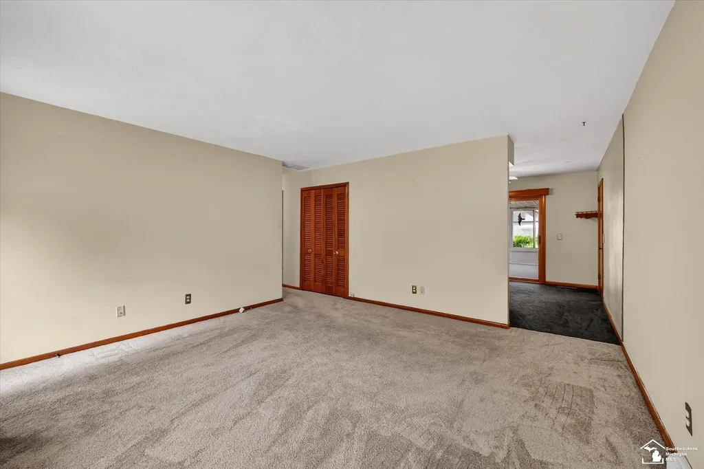 2854 Thunderbird Trail Bedford Township MI 48144