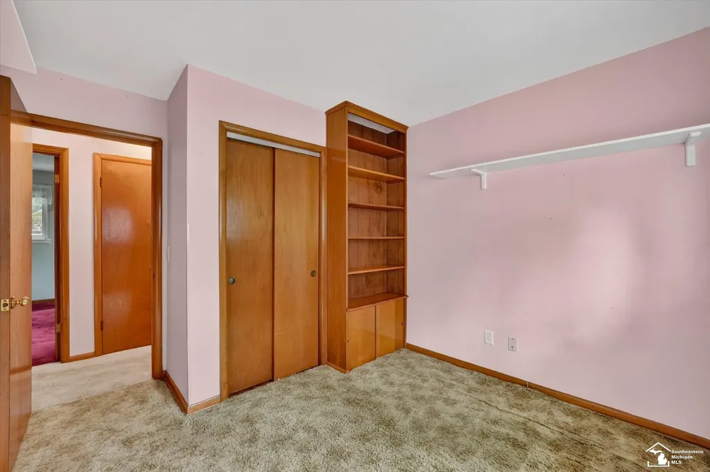 2854 Thunderbird Trail Bedford Township MI 48144