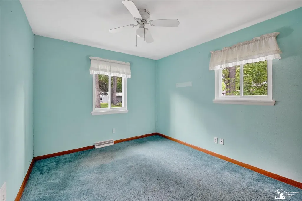 2854 Thunderbird Trail Bedford Township MI 48144