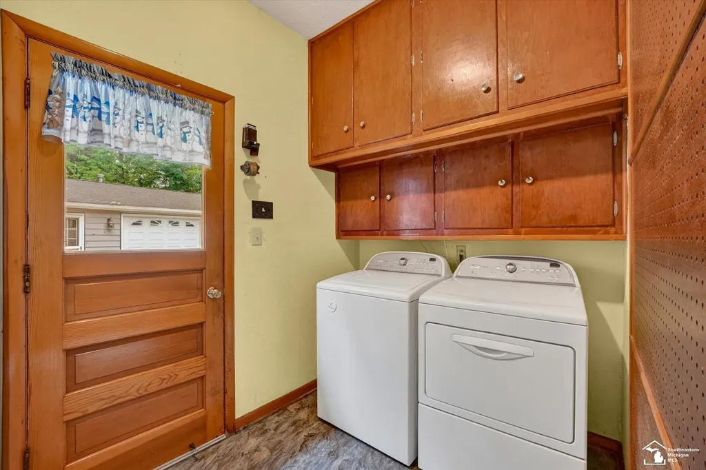 2854 Thunderbird Trail Bedford Township MI 48144