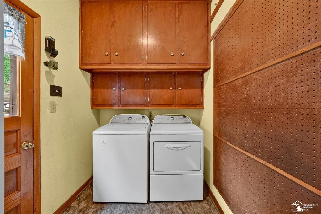 2854 Thunderbird Trail Bedford Township MI 48144
