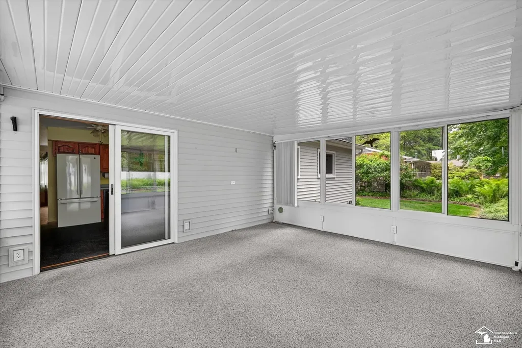 2854 Thunderbird Trail Bedford Township MI 48144