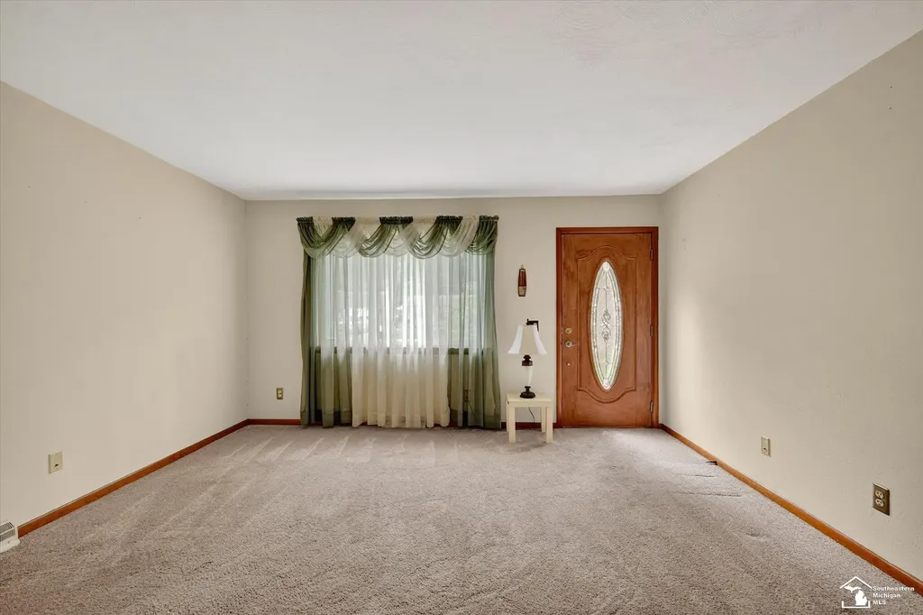 2854 Thunderbird Trail Bedford Township MI 48144