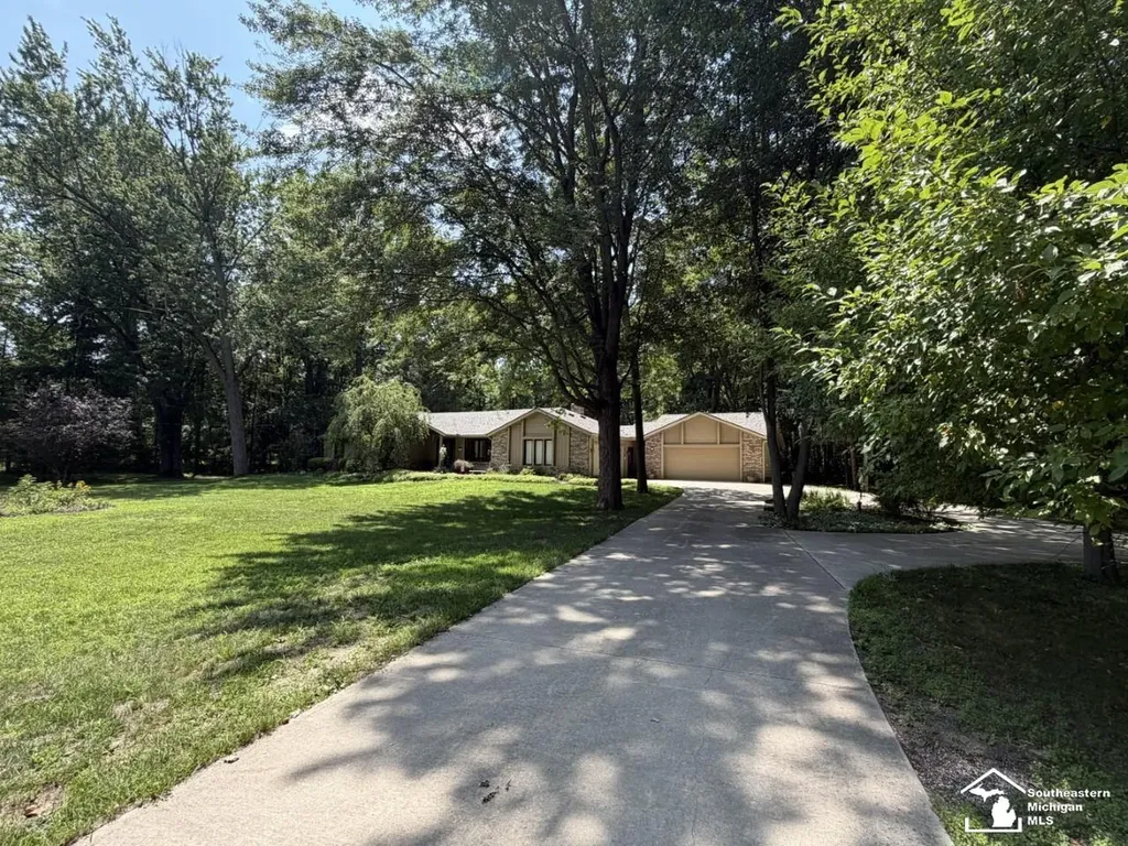10765 Whiteford Road Whiteford Township MI 49270