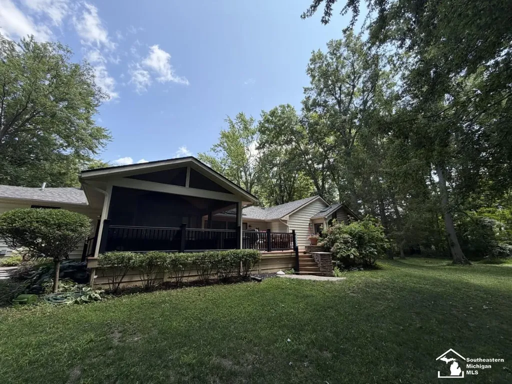 10765 Whiteford Road Whiteford Township MI 49270