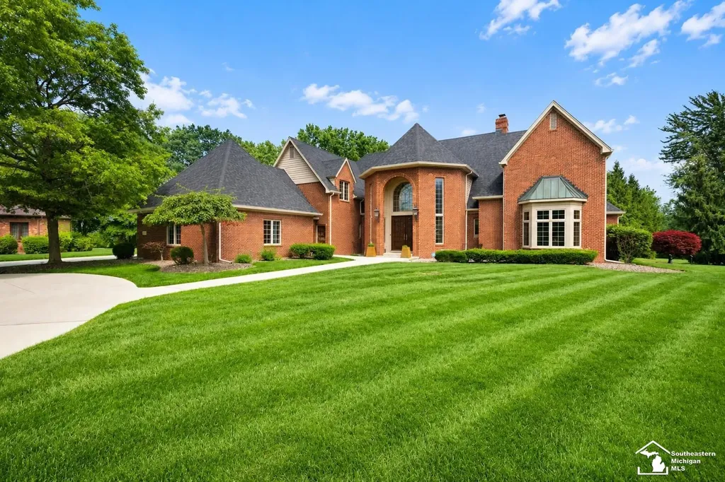 5481 Teakwood Drive Monroe Charter Township MI 48161