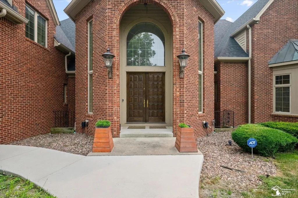 5481 Teakwood Drive Monroe Charter Township MI 48161