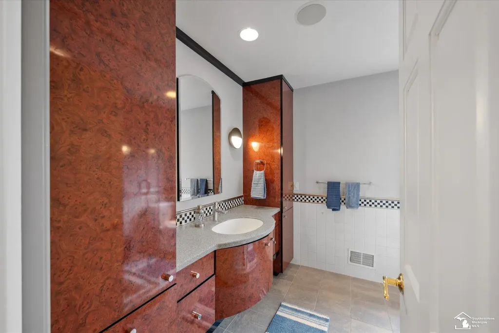5481 Teakwood Drive Monroe Charter Township MI 48161