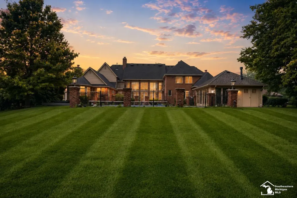 5481 Teakwood Drive Monroe Charter Township MI 48161