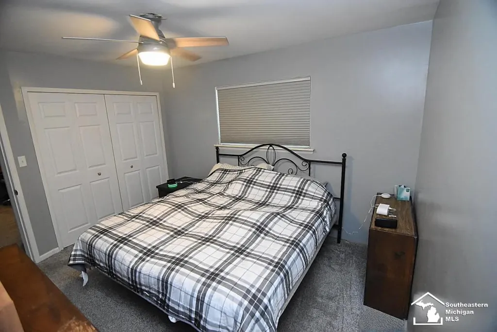 20474 Indiana Avenue Brownstown Charter Township MI 48183