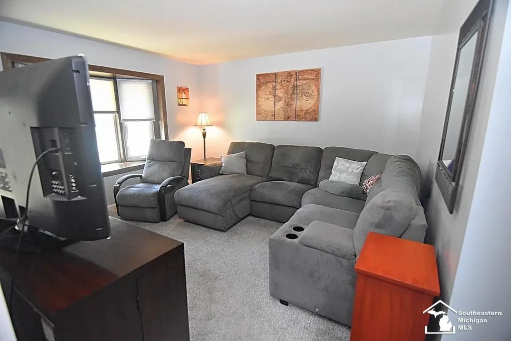 20474 Indiana Avenue Brownstown Charter Township MI 48183