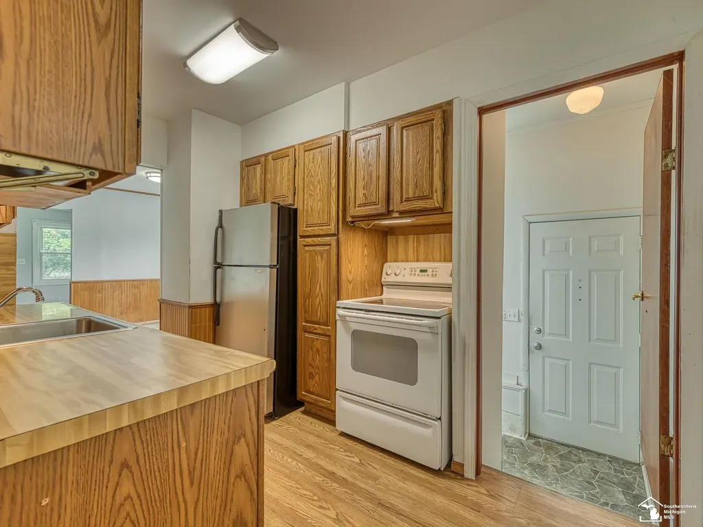6243 Dallas Road Monroe Charter Township MI 48161