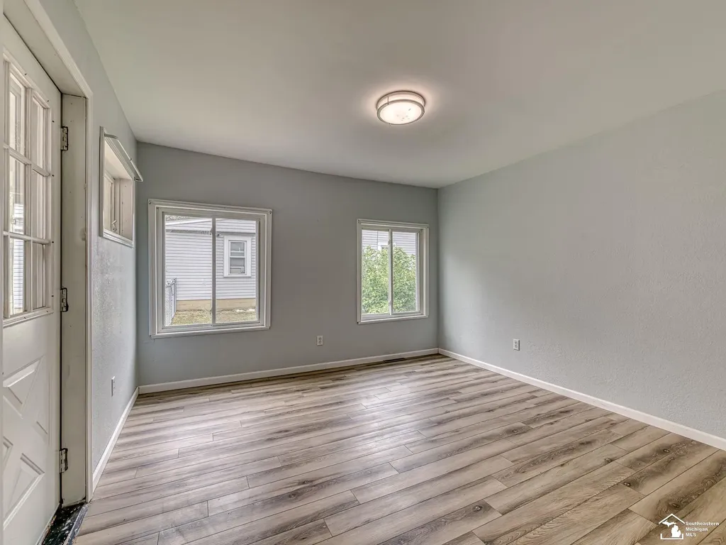 6243 Dallas Road Monroe Charter Township MI 48161