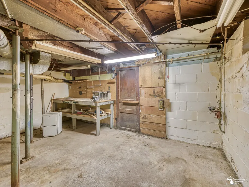 6243 Dallas Road Monroe Charter Township MI 48161