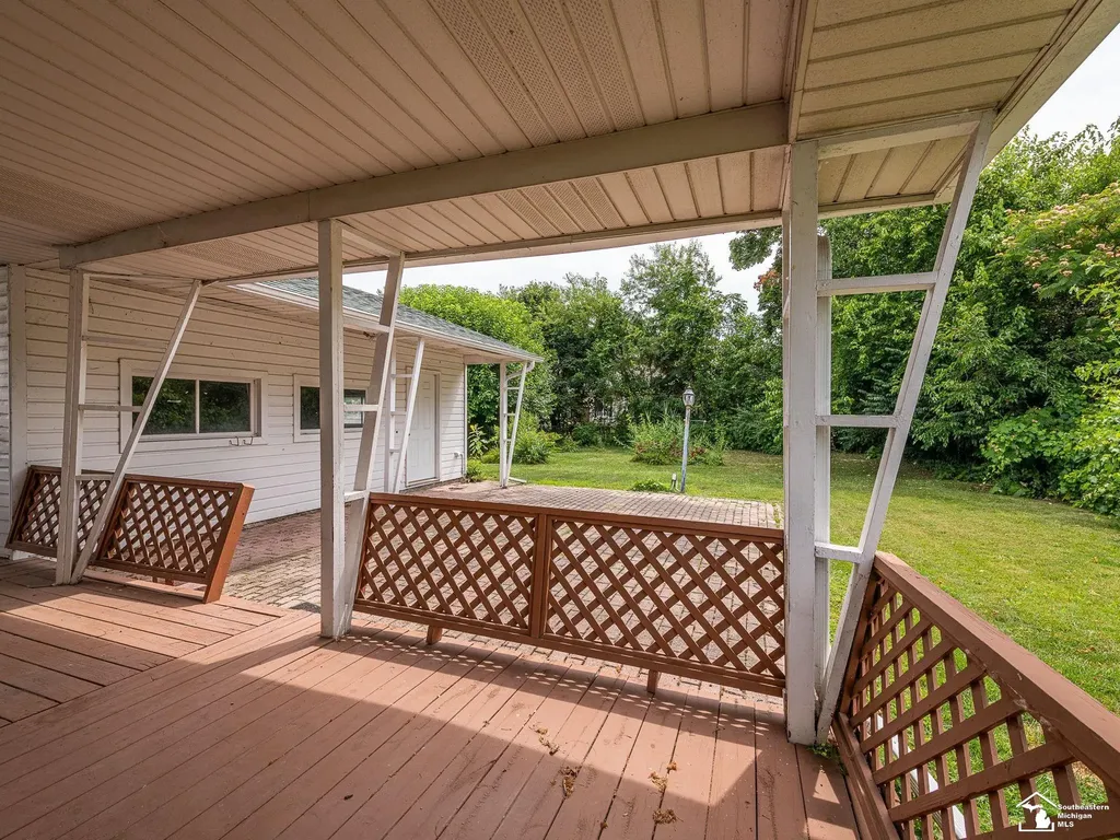 6243 Dallas Road Monroe Charter Township MI 48161