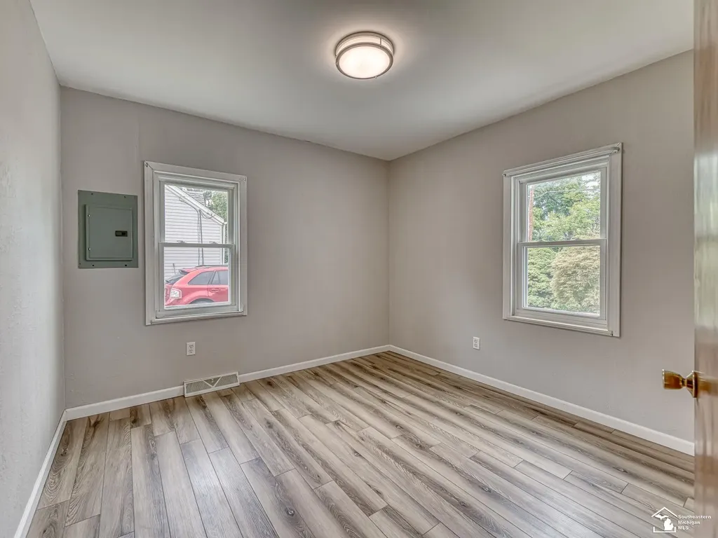 6243 Dallas Road Monroe Charter Township MI 48161