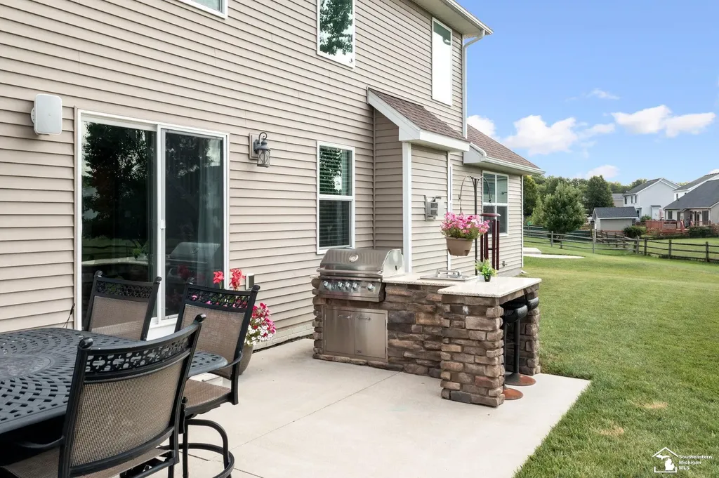 9275 Village Meadows Drive Bedford Township MI 48182