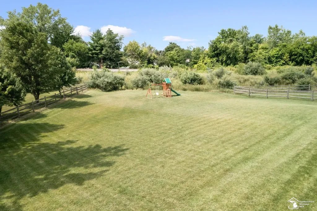 9275 Village Meadows Drive Bedford Township MI 48182