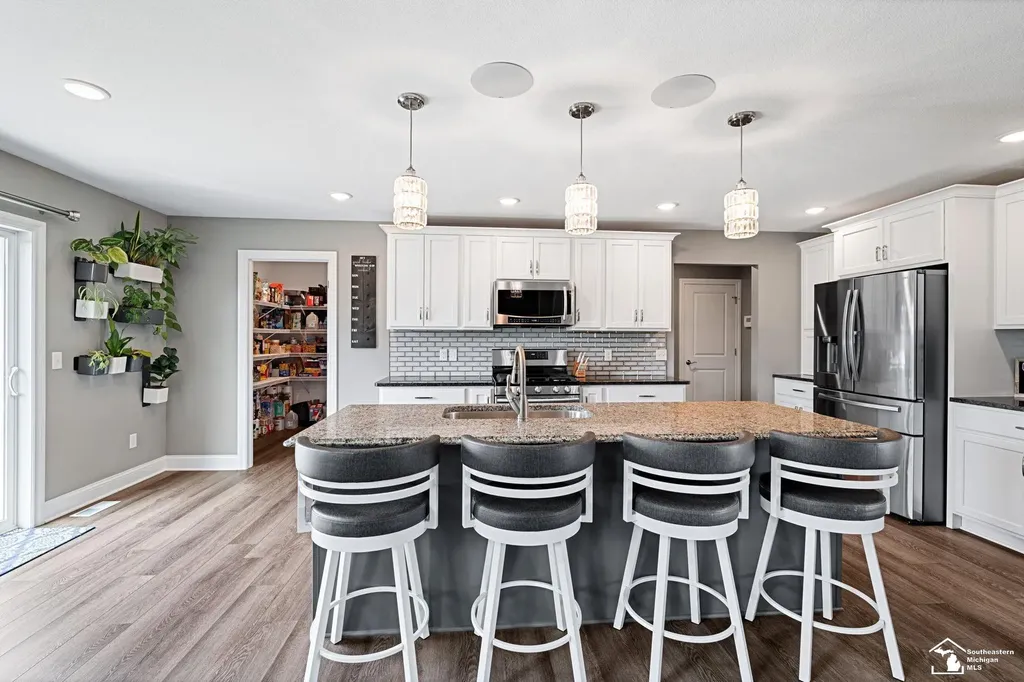9275 Village Meadows Drive Bedford Township MI 48182