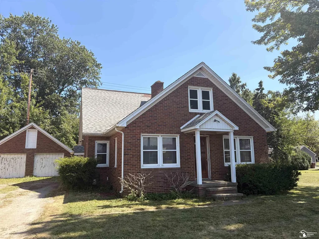 3758 N Dixie Highway Frenchtown Township MI 48162