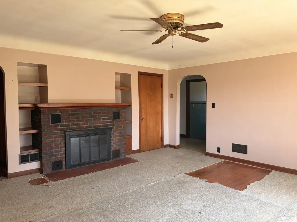 3758 N Dixie Highway Frenchtown Township MI 48162
