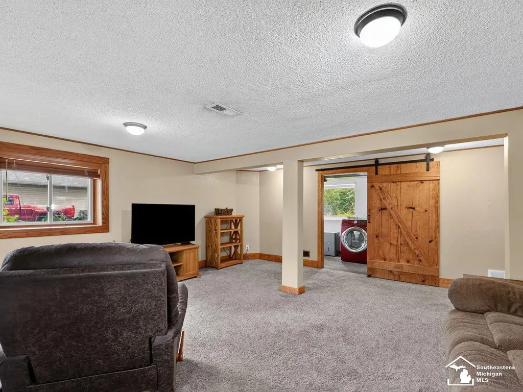 2389 Devonshire Street Ida Township MI 48182