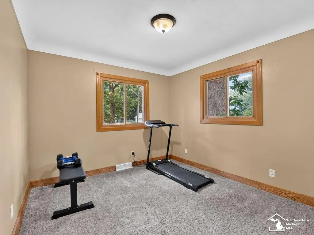 2389 Devonshire Street Ida Township MI 48182
